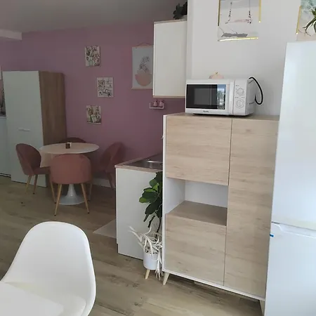 Bright With Sea View 50 M² Pool Apartment Fuengirola